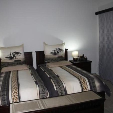 Haus Mopanie Apartment Tsumeb Ngoại thất bức ảnh