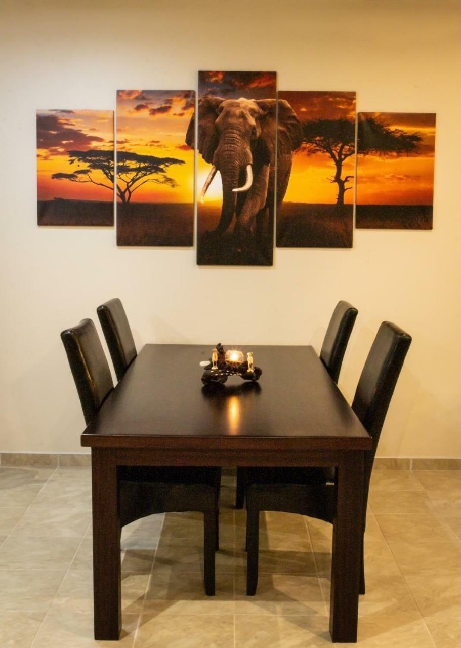 Haus Mopanie Apartment Tsumeb Ngoại thất bức ảnh