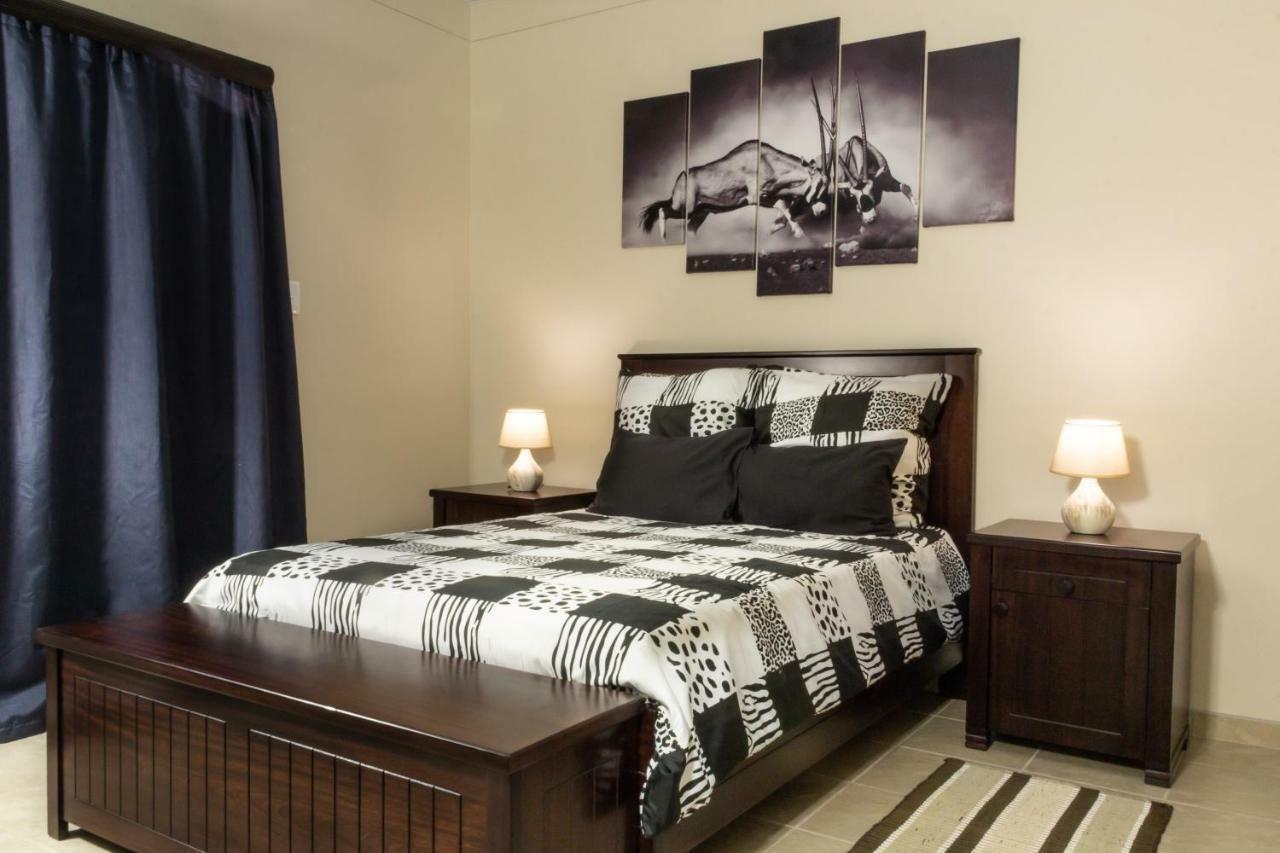 Haus Mopanie Apartment Tsumeb Ngoại thất bức ảnh